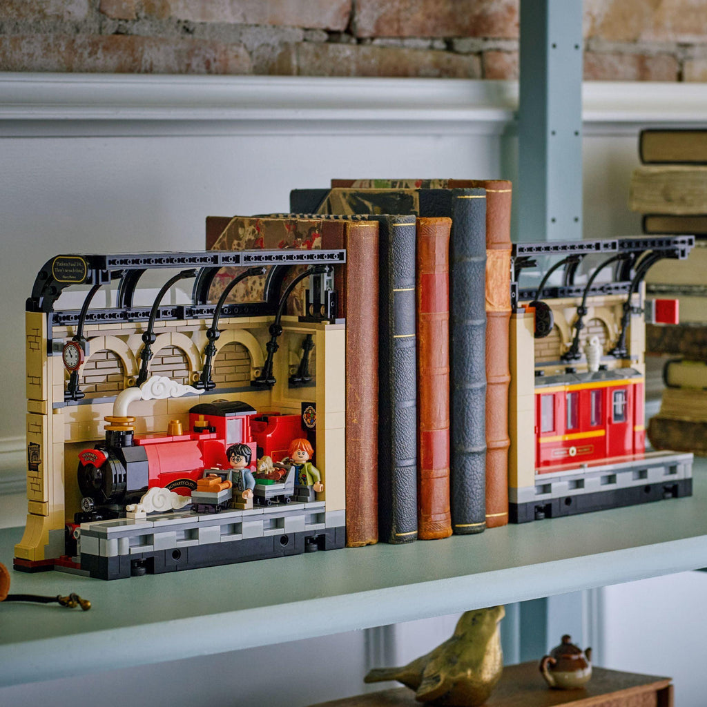 RIMZANO Harry Magic Train — Set de Construcción de 1.068 Piezas con Sujetalibros